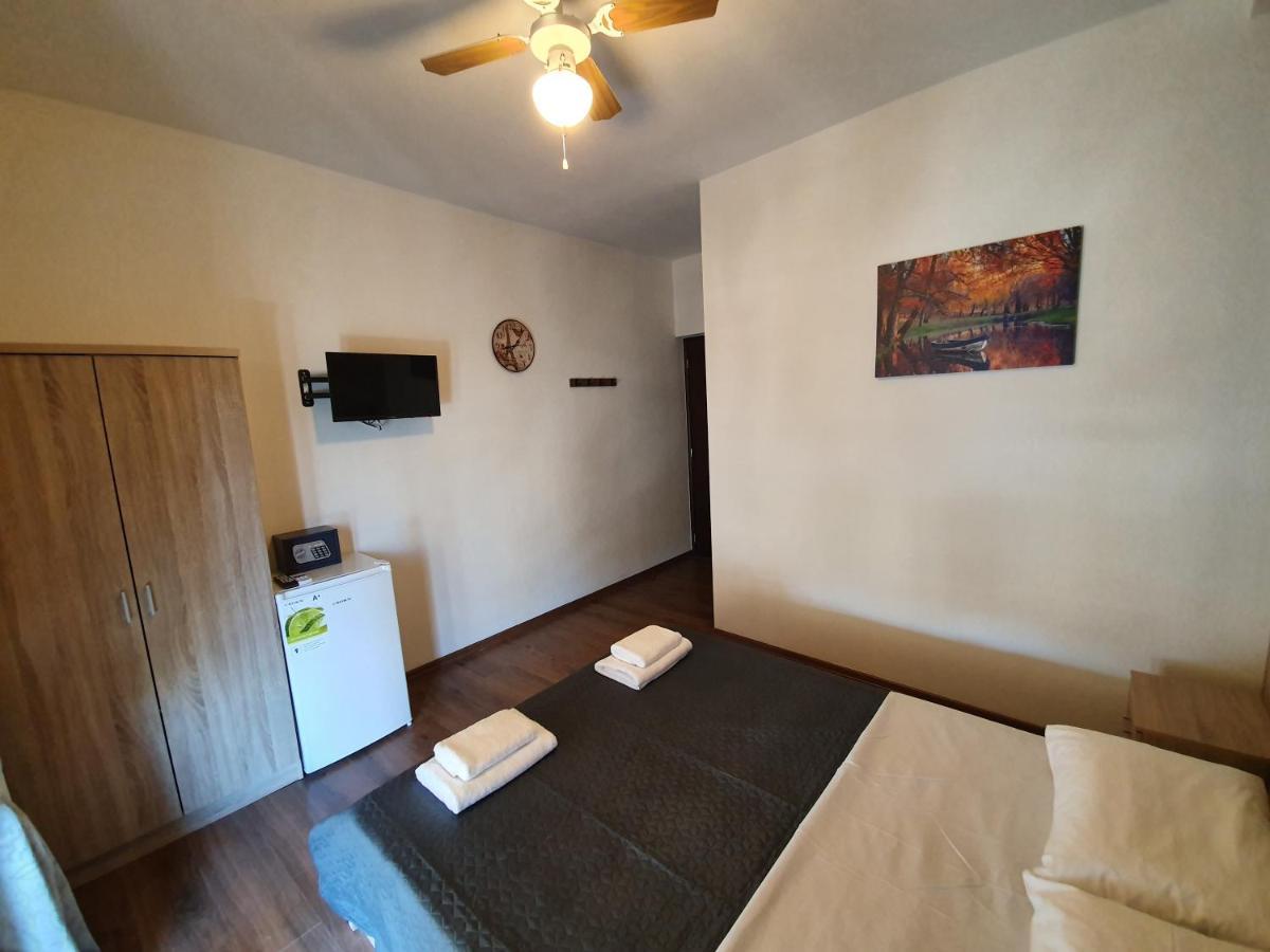 Athens Center Rooms Екстериор снимка